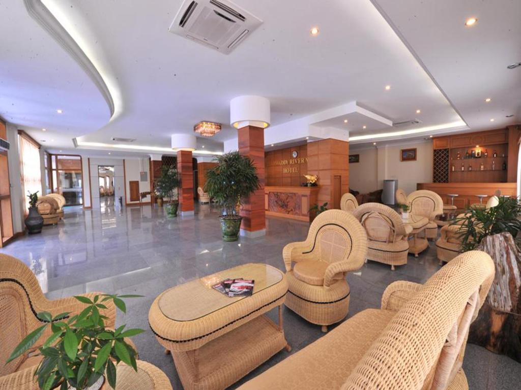 Ayarwaddy River View Hotel Mandalaj Kültér fotó