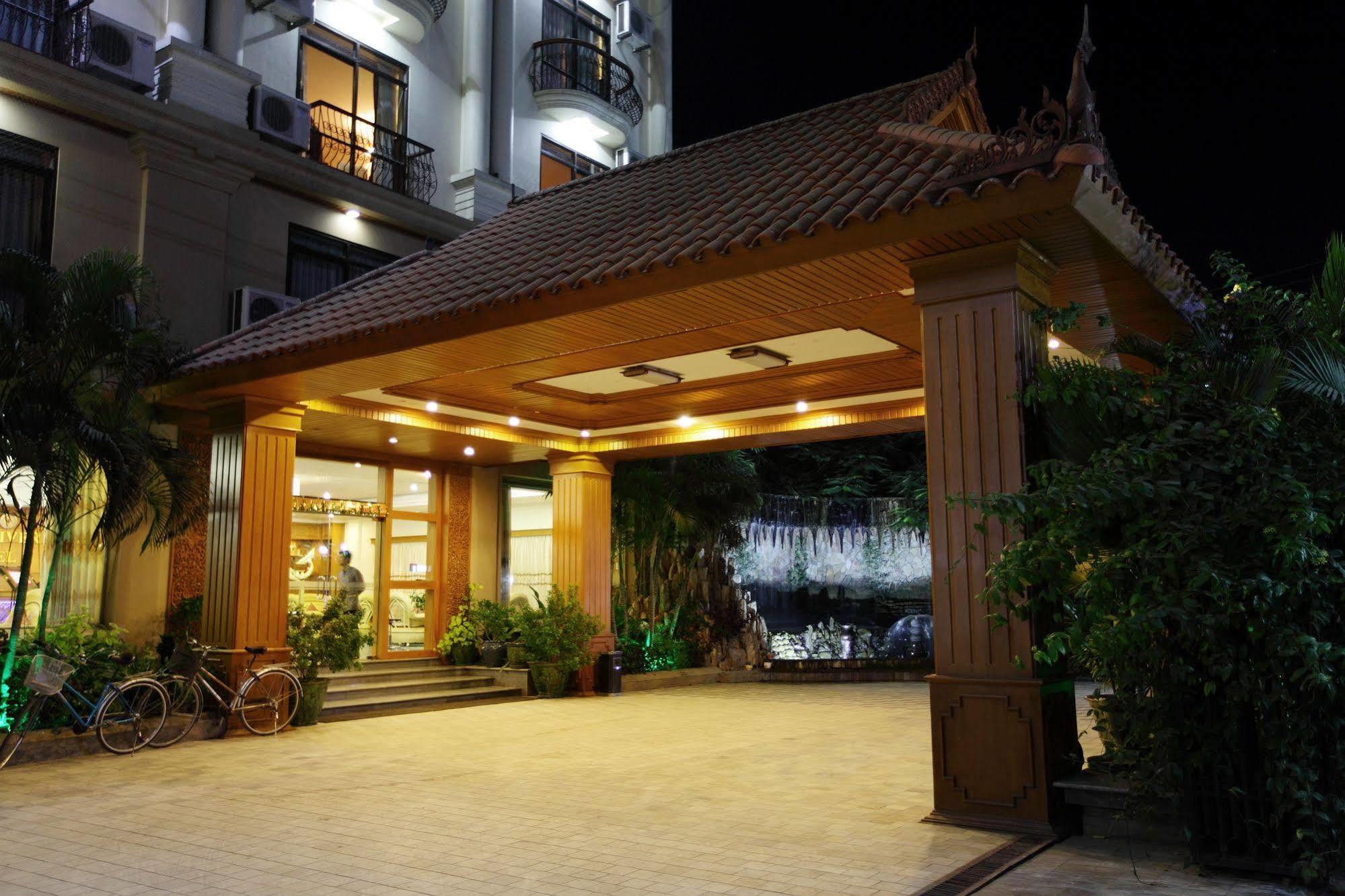 Ayarwaddy River View Hotel Mandalaj Kültér fotó