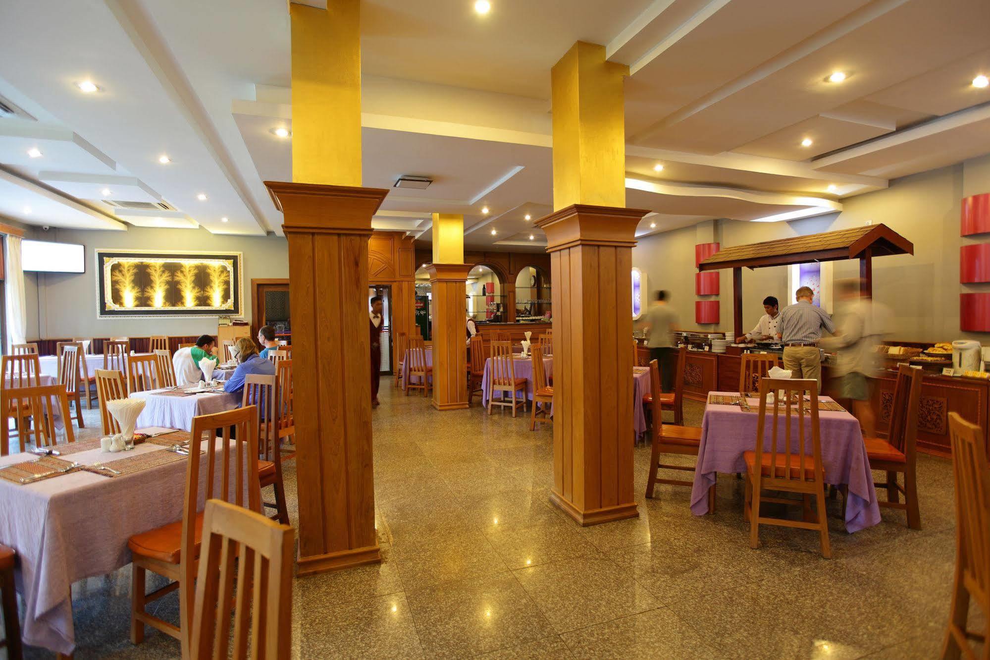 Ayarwaddy River View Hotel Mandalaj Kültér fotó